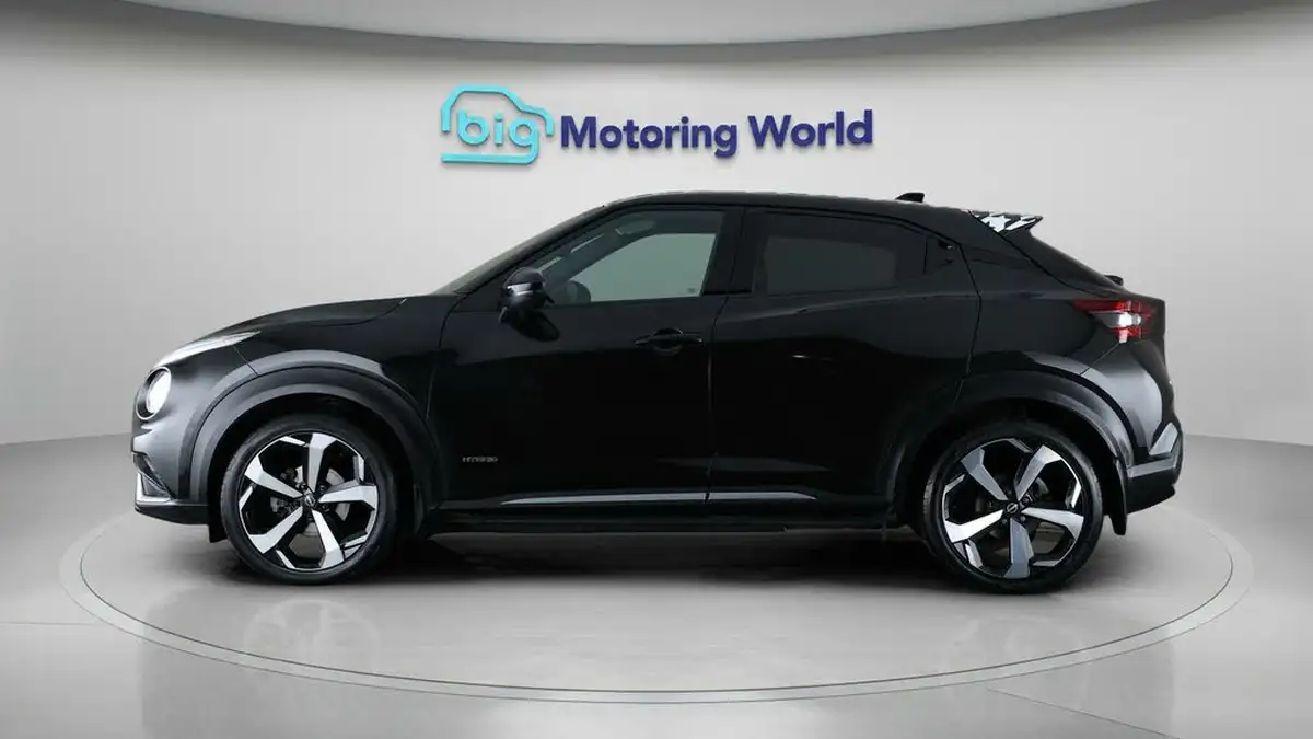 2022-nissan-juke-16-hybrid-tekna-big-4