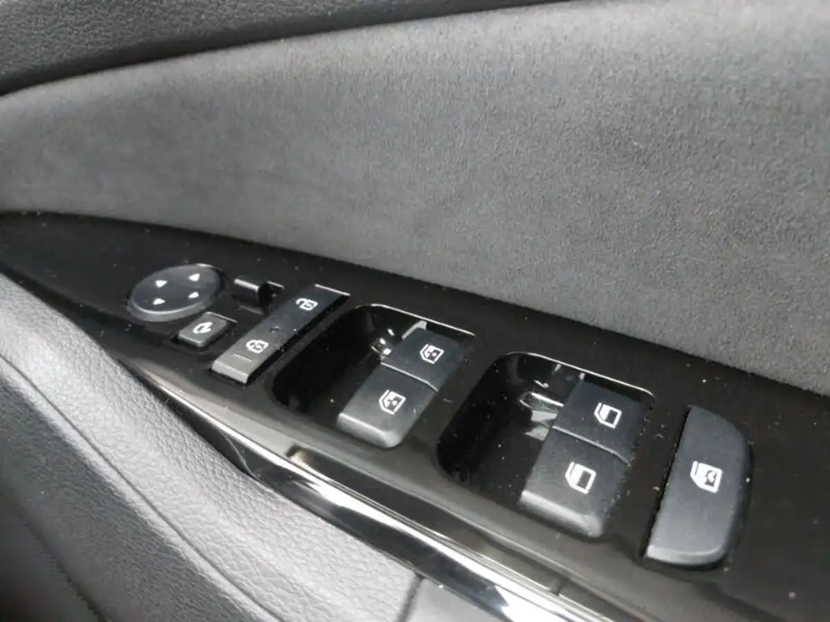 2023-kia-sportage-16-t-gdi-gt-line-148bhp-big-17