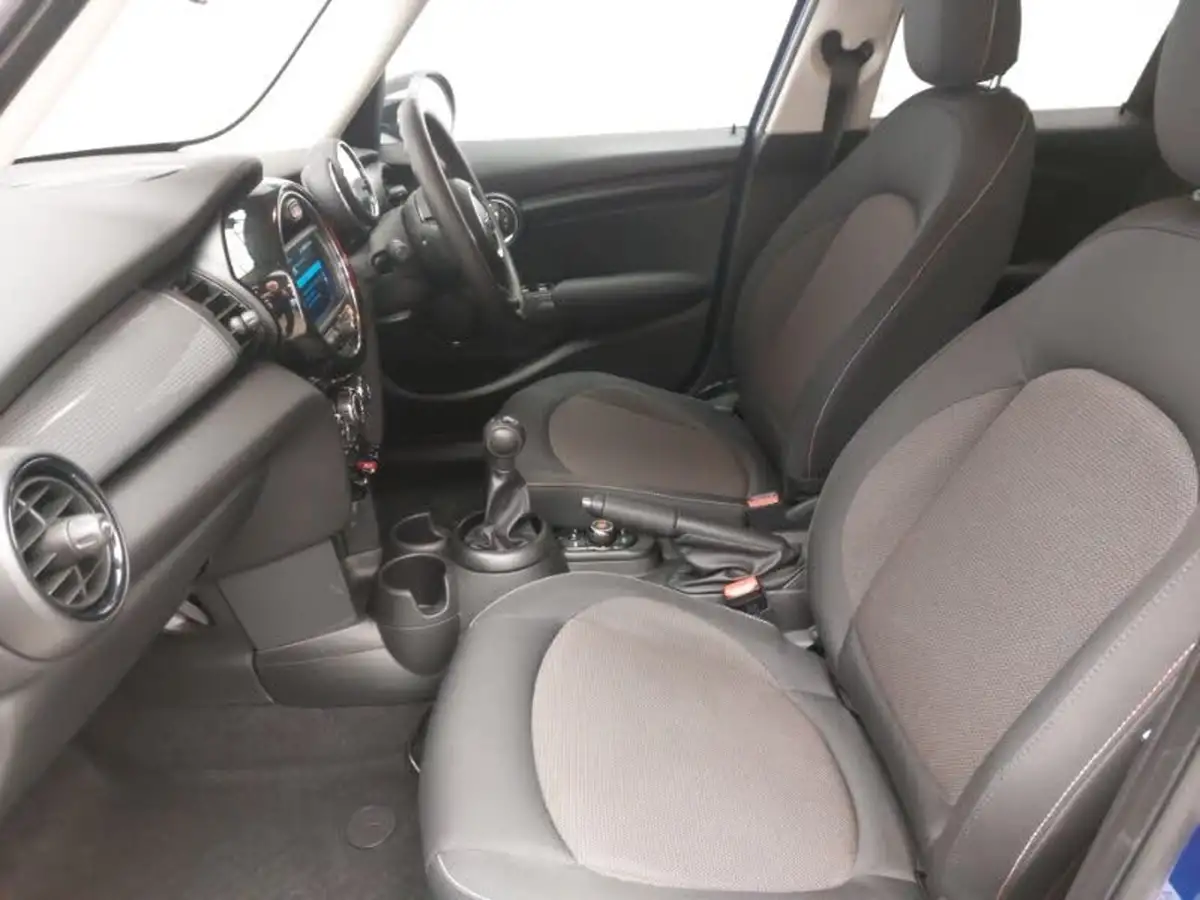 2018-mini-cooper-15-cooper-series-ii-ss-hatchback-5d-big-4