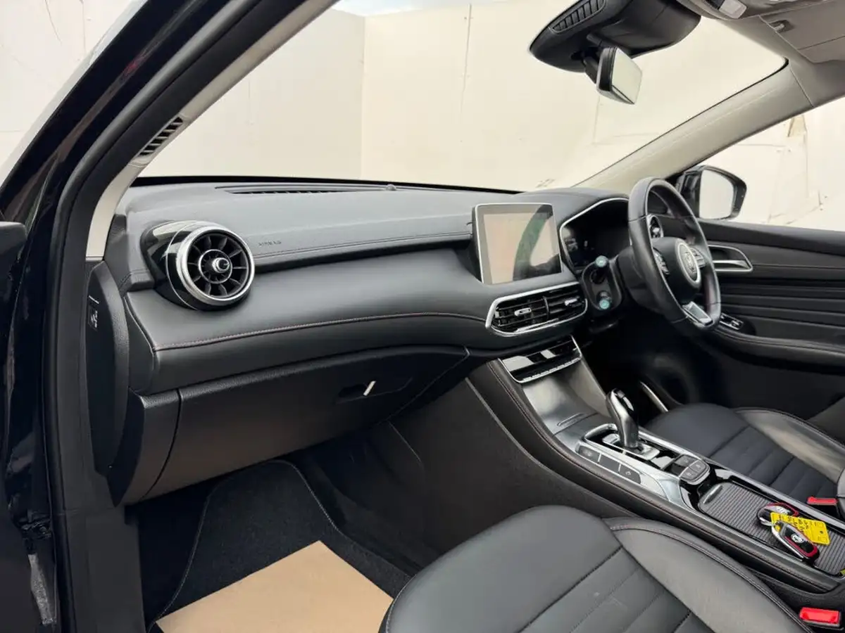 2023-mg-hs-15t-gdi-exclusive-258ps-plug-in-hybrid-auto-big-11