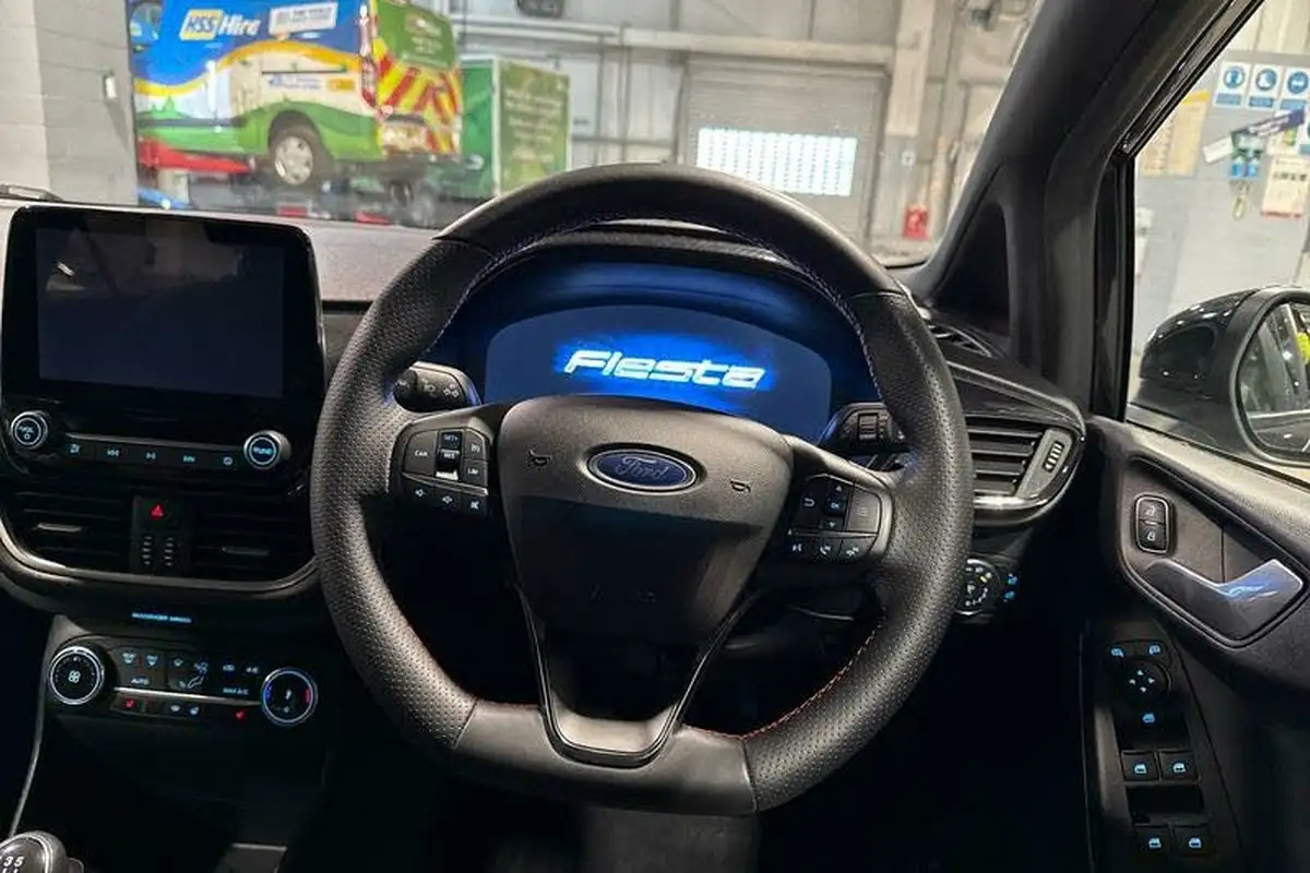 2022-ford-fiesta-10t-st-line-x-100ps-big-11