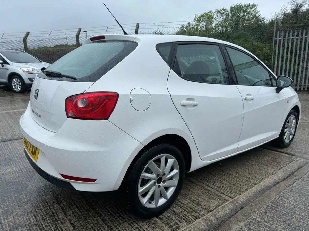 2012-seat-ibiza-14-se-16v-85ps-hatchback-5d-big-6