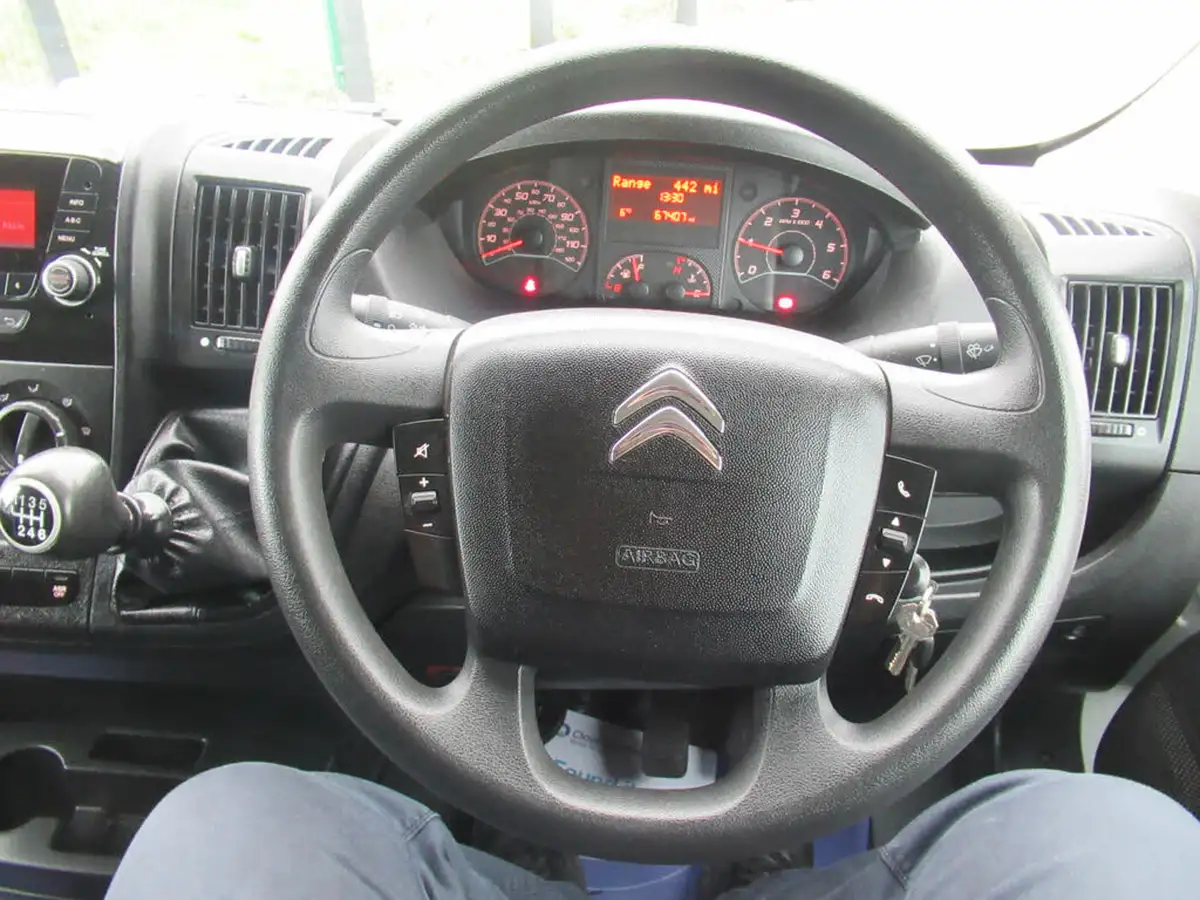 2021-citroen-relay-22bluehdi-35-l3-x-140eu6dt-chassis-cab-big-16
