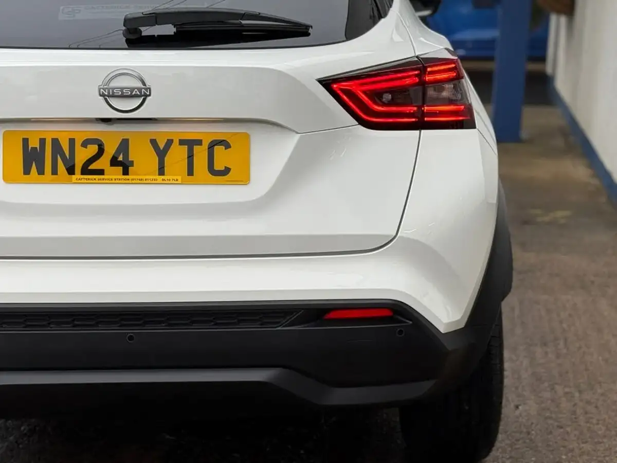 2024-nissan-juke-10-dig-t-n-connecta-big-30