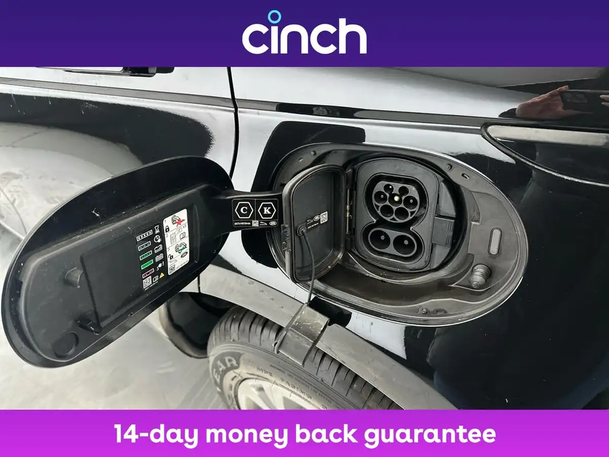 2021-land-rover-range-rover-evoque-15-p300e-s-big-32