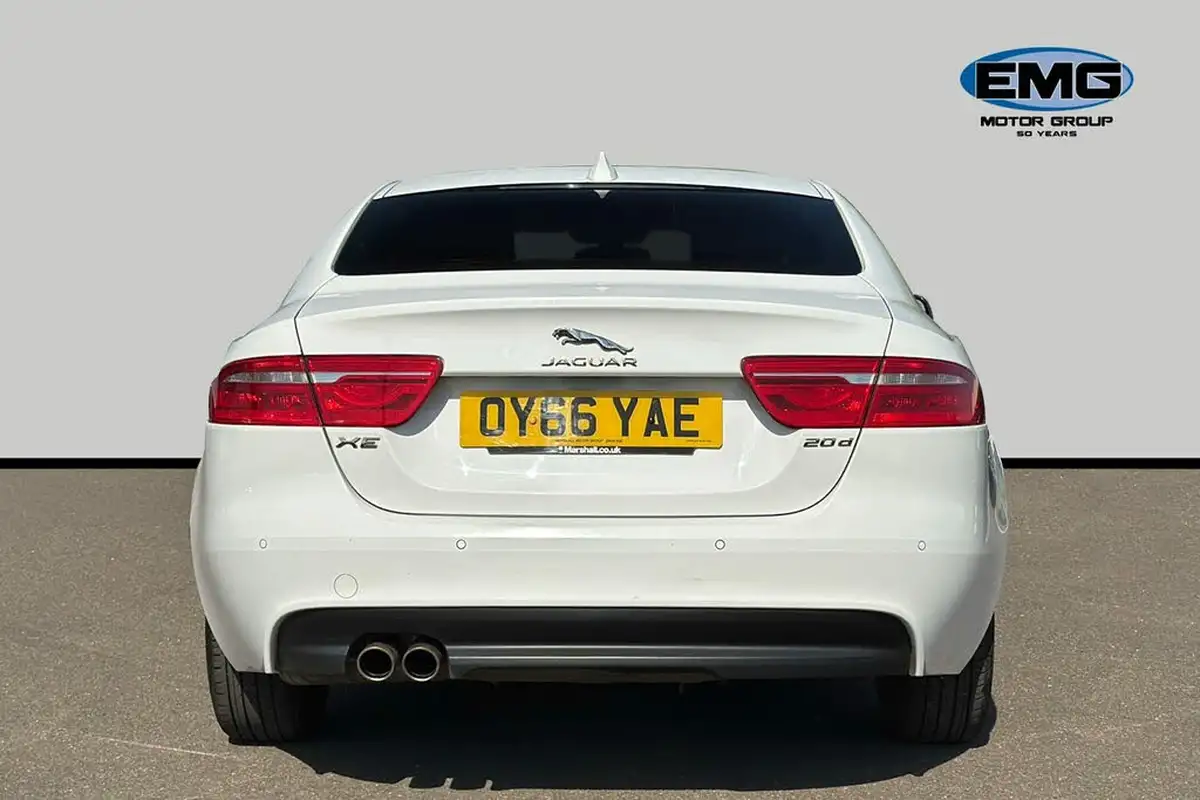 2016-jaguar-xe-20d-prestige-180ps-auto-big-4