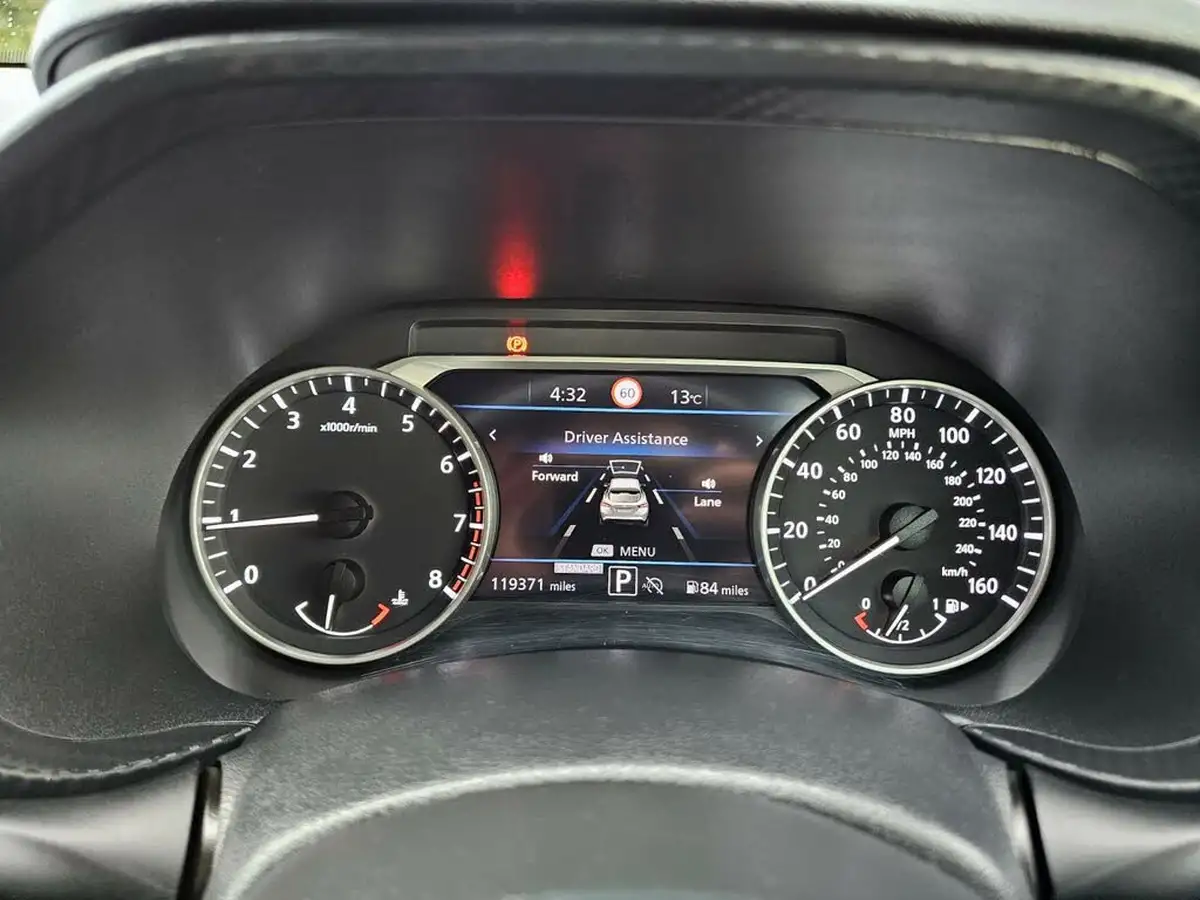 2020-nissan-juke-10-dig-t-n-connecta-117ps-dct-big-26