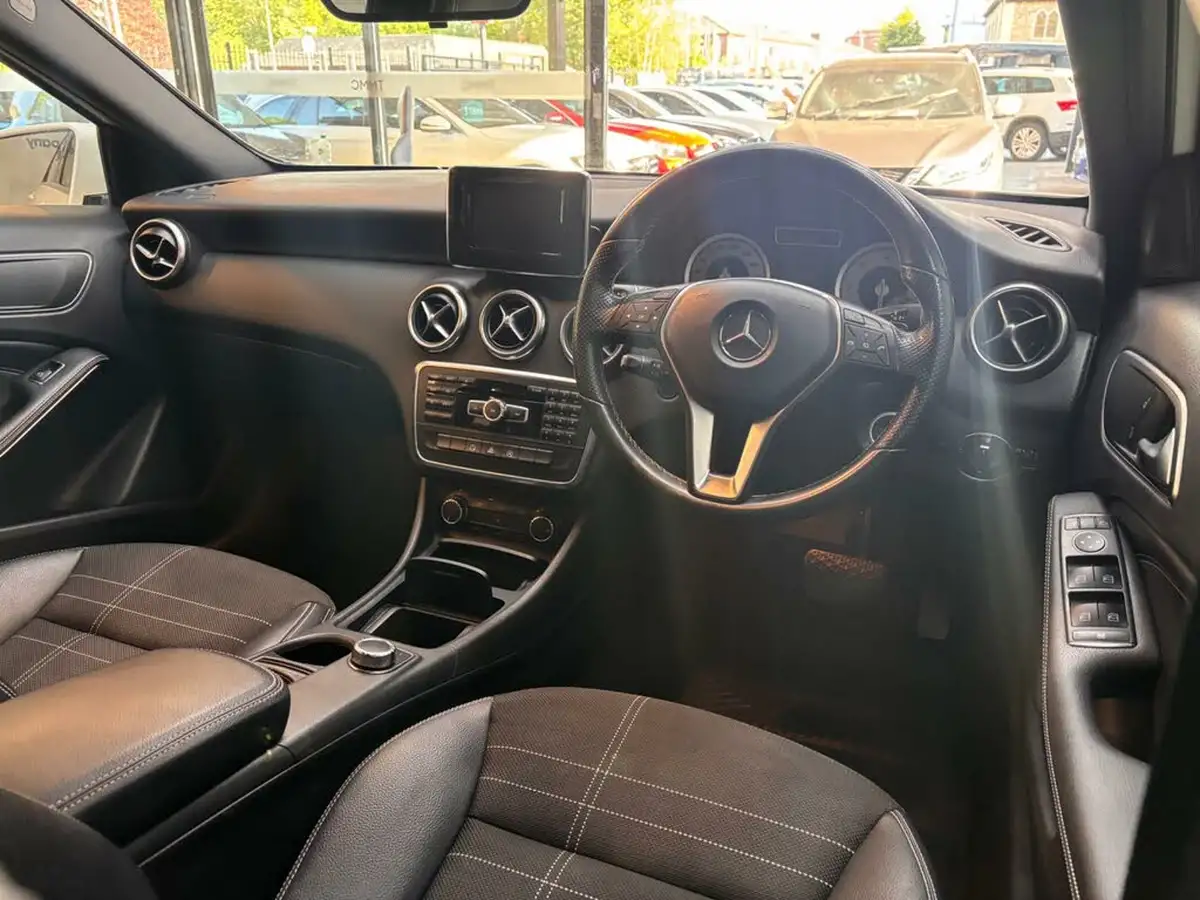 2015-mercedes-benz-a-class-15-cdi-a180-sport-109ps-7g-dct-big-22