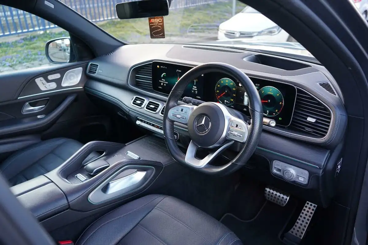 2021-mercedes-benz-gls-class-29d-gls400d-amg-line-premium-plus-big-13