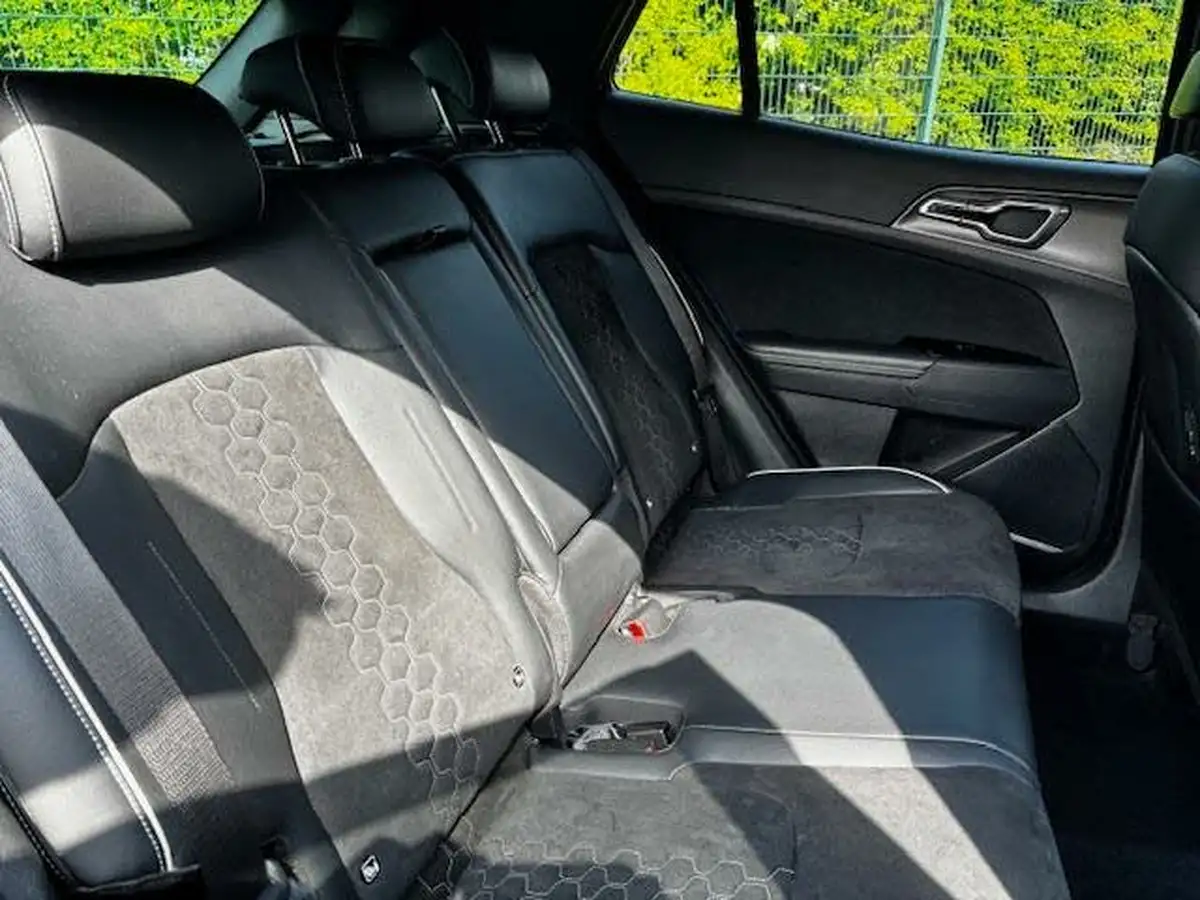 2022-kia-sportage-16-t-gdi-gt-line-148bhp-1598cc-big-10