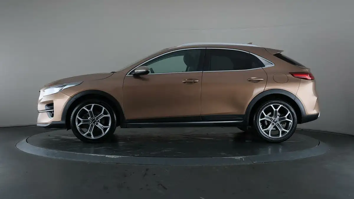 2022-kia-xceed-15-t-gdi-3-big-29
