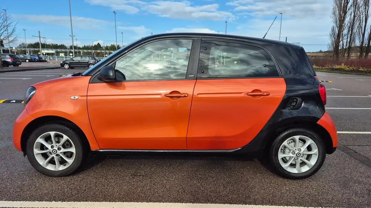 2017-smart-forfour-10-passion-71bhp-ss-big-3