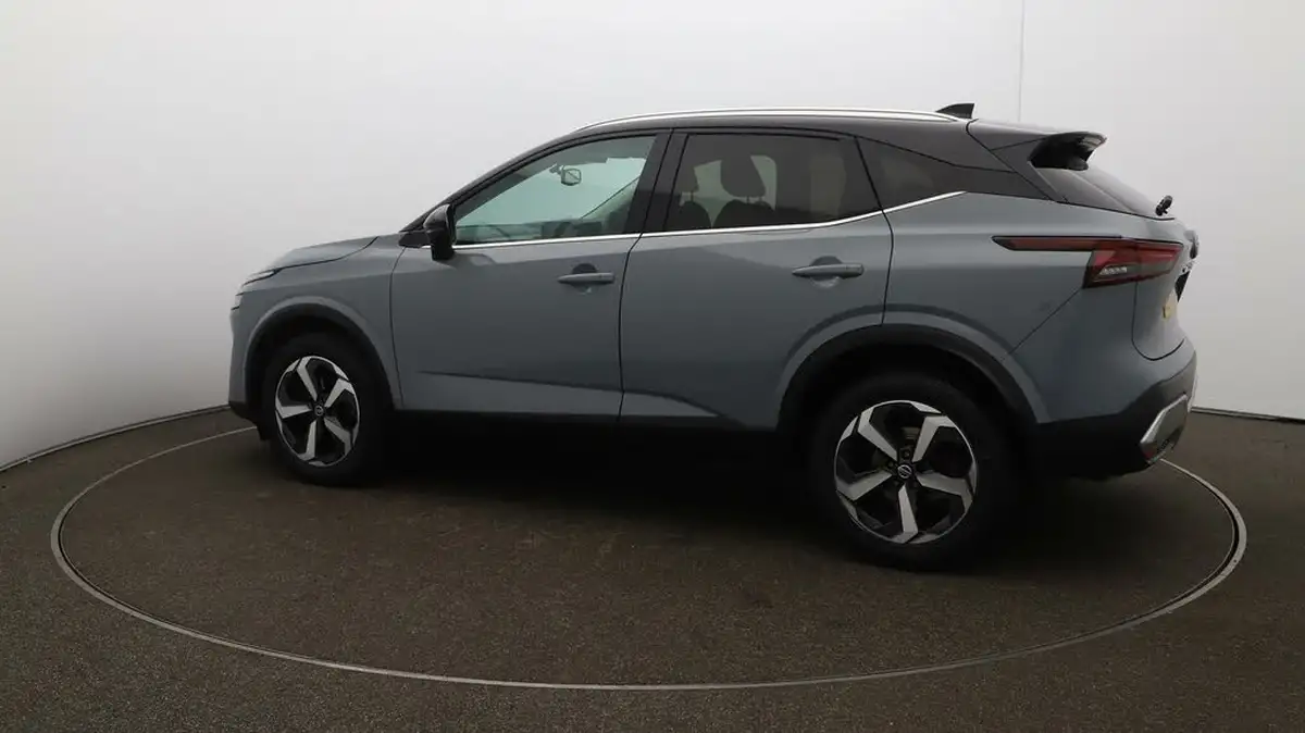 2021-nissan-qashqai-13-dig-t-premiere-edition-140ps-big-38