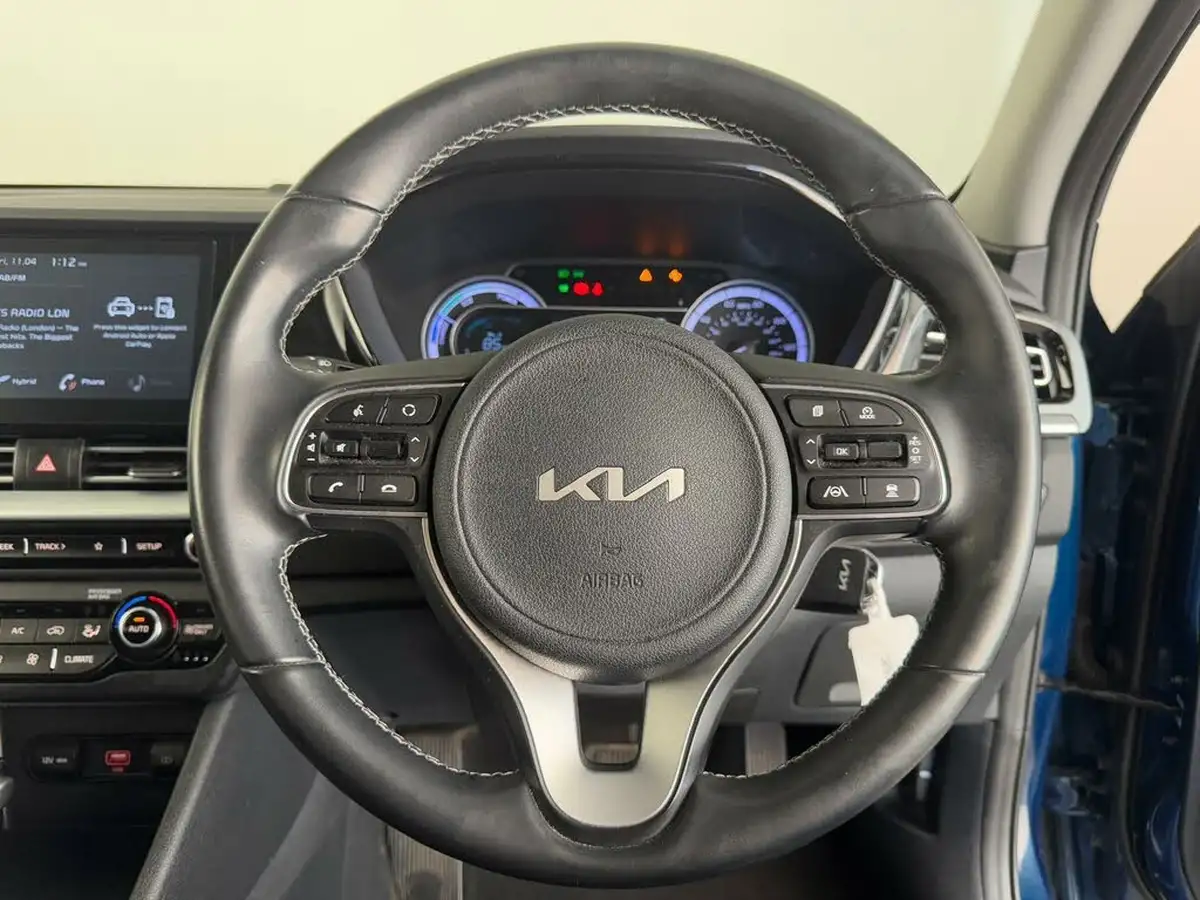 2022-kia-niro-16-gdi-2-139bhp-156kwh-big-22