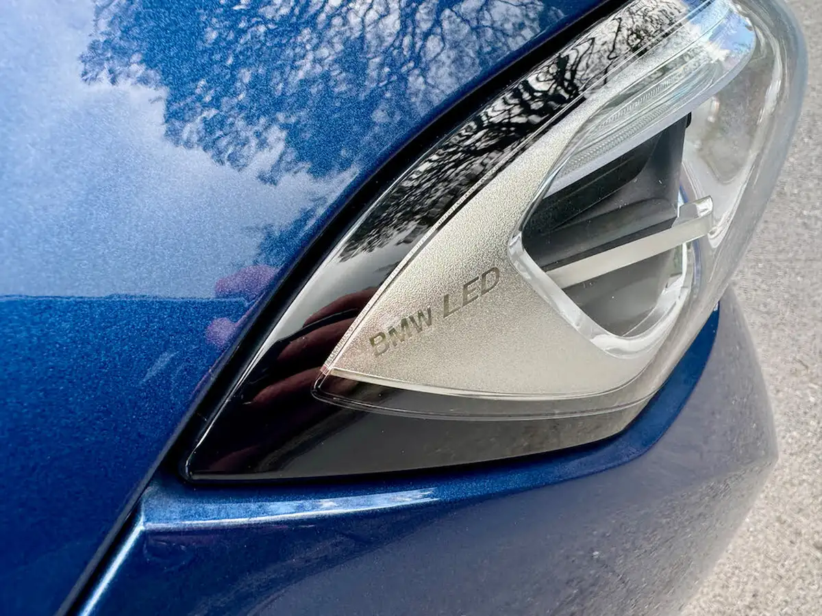 2021-bmw-3-series-20td-320d-sport-touring-5d-big-11