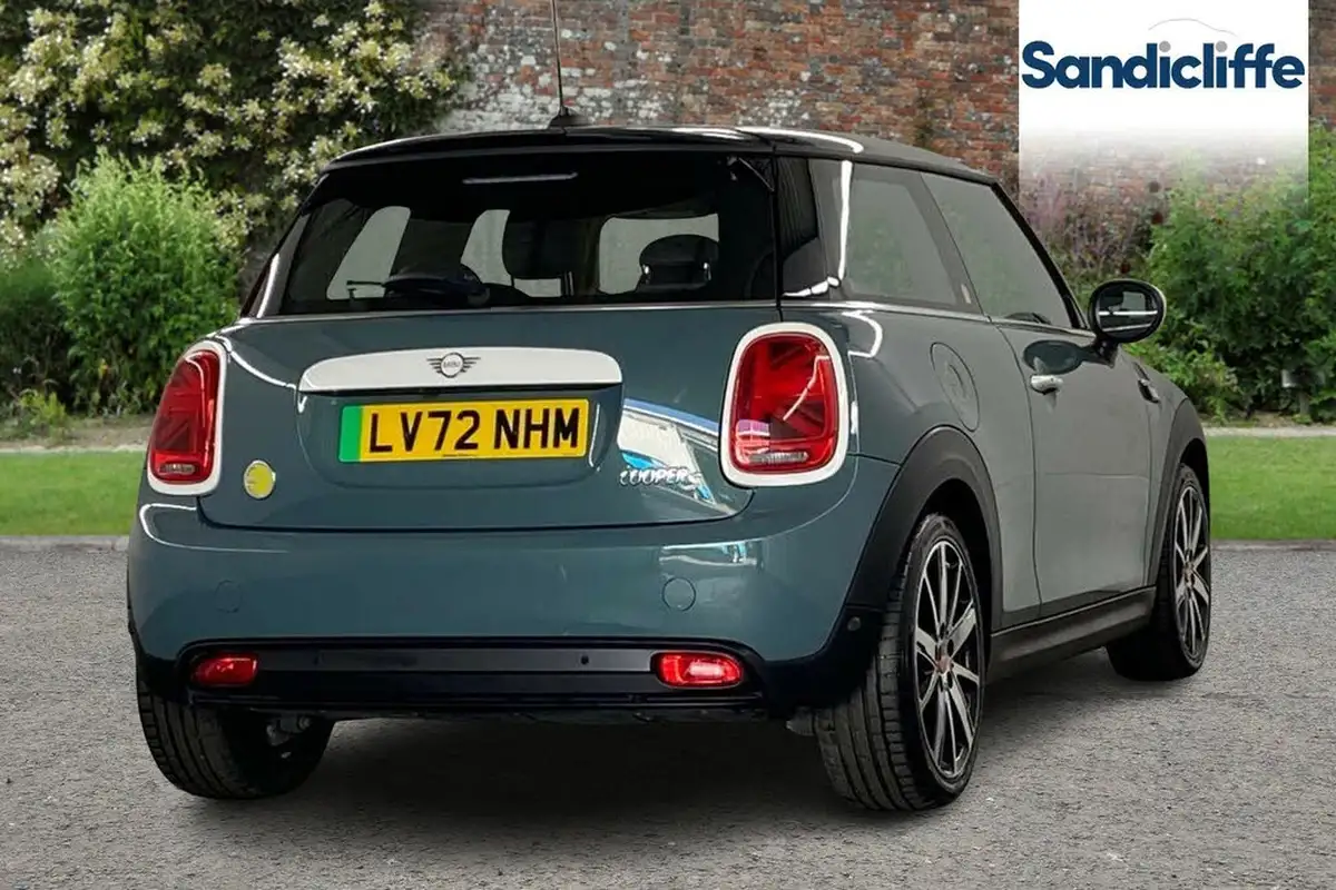 2023-mini-cooper-e-cooper-s-multitone-edition-big-3