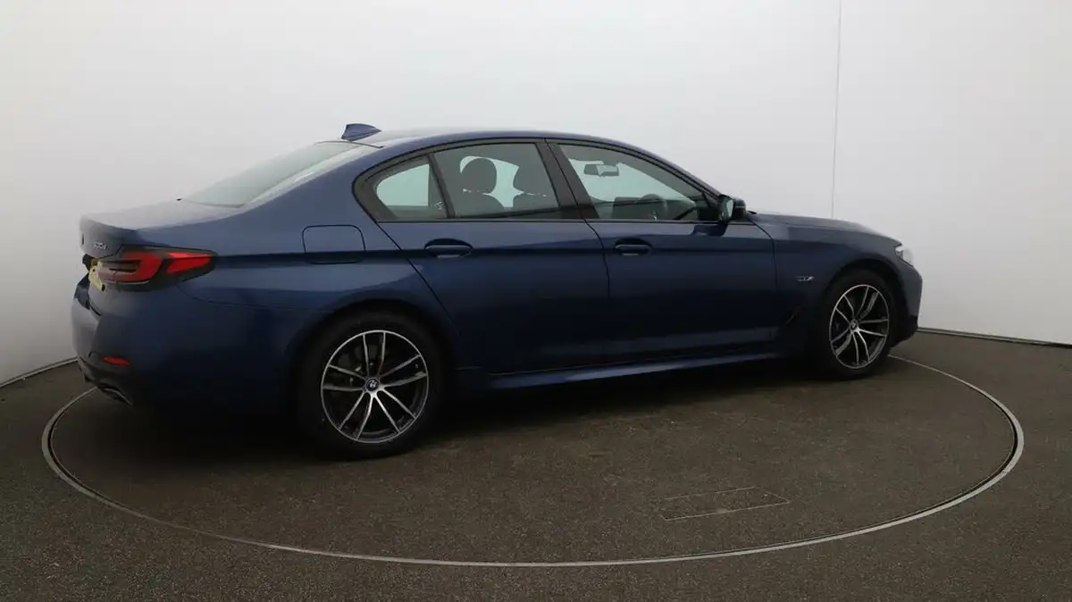2021-bmw-5-series-20-530e-m-sport-saloon-4d-big-45