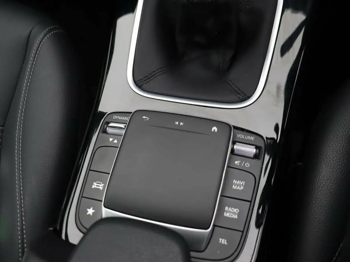 2022-mercedes-benz-a-class-13-a180-sport-hatchback-5d-big-19