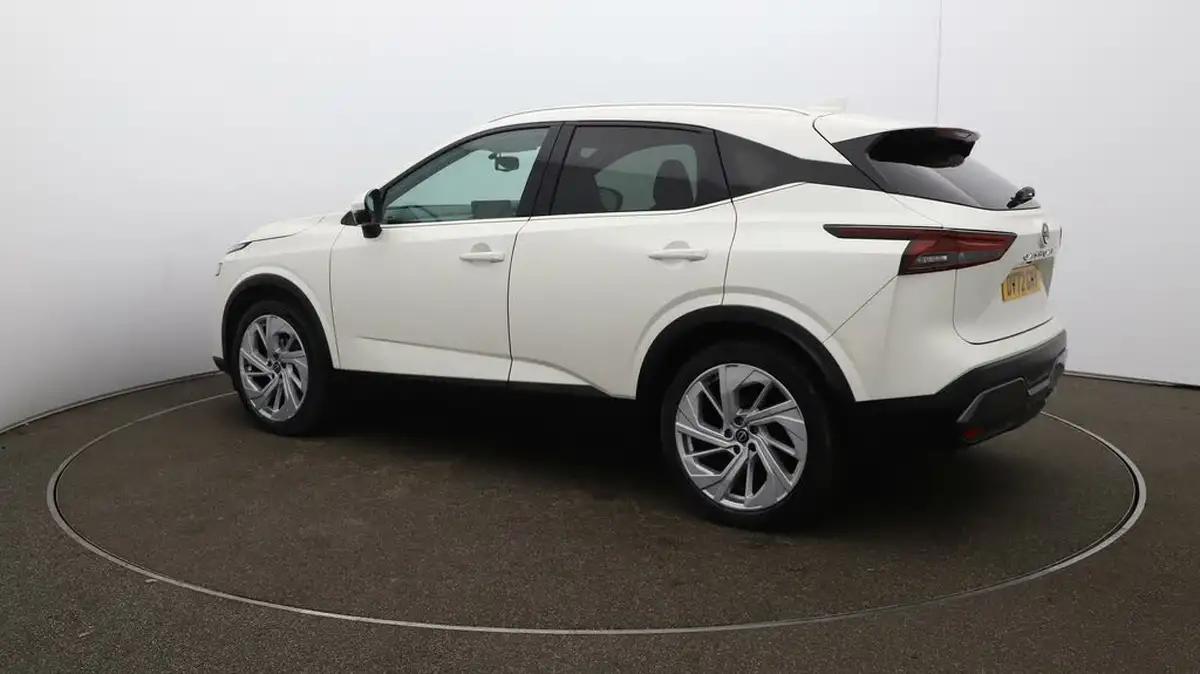 2022-nissan-qashqai-13-dig-t-tekna-big-29