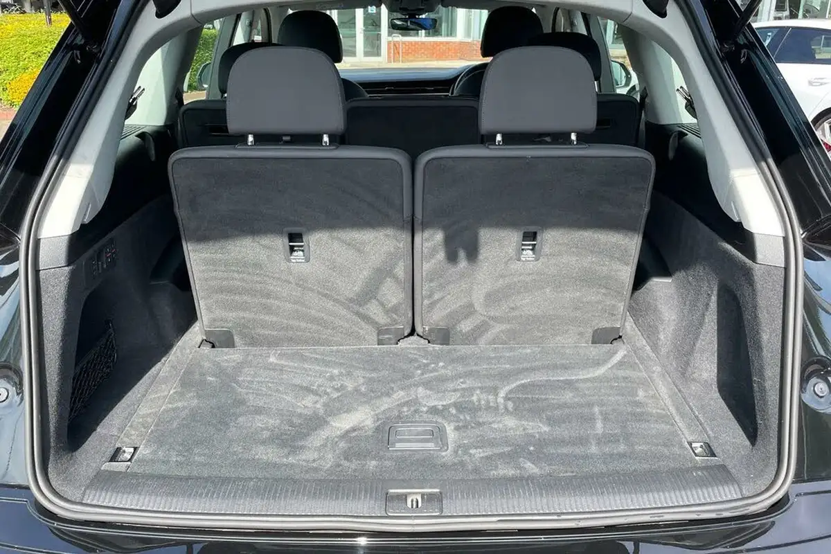 2022-audi-q7-30-55-tfsi-sport-big-28