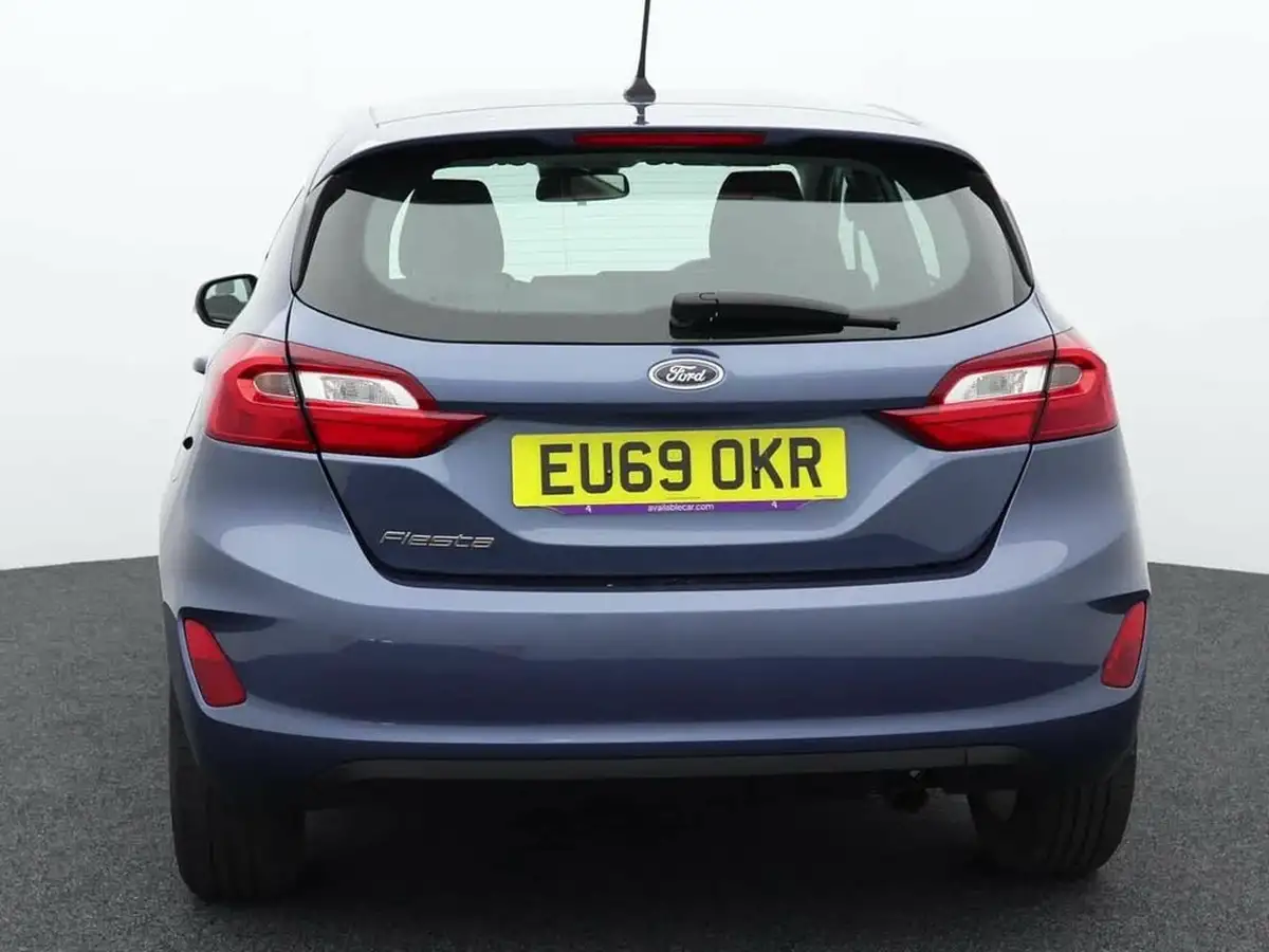2019-ford-fiesta-10t-zetec-5d-big-2