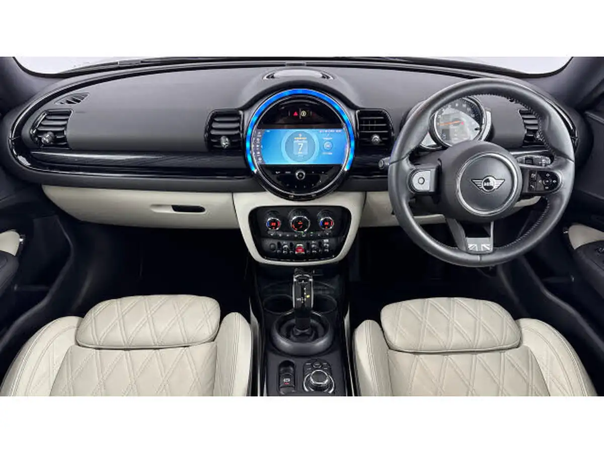 2022-mini-clubman-15-cooper-sport-auto-big-3