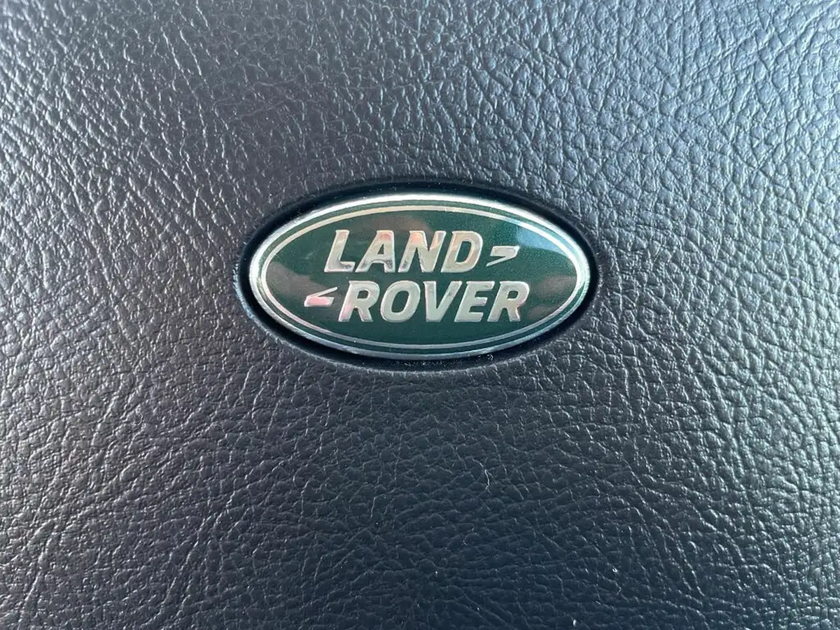 2016-land-rover-discovery-4-30-sd-v6-graphite-big-24