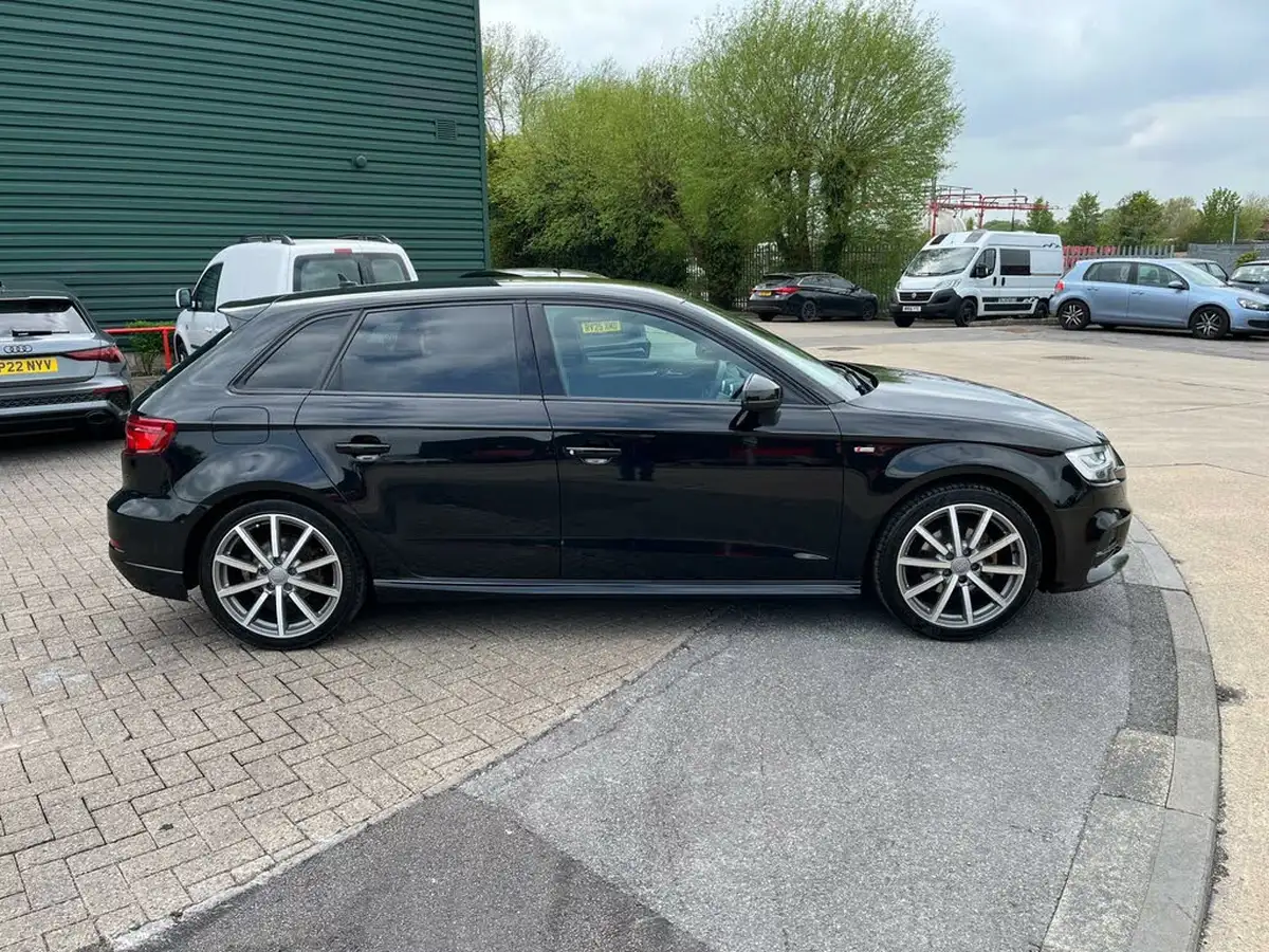 2019-audi-a3-15-35-tfsi-black-edition-cod-ss-sportback-5d-big-6