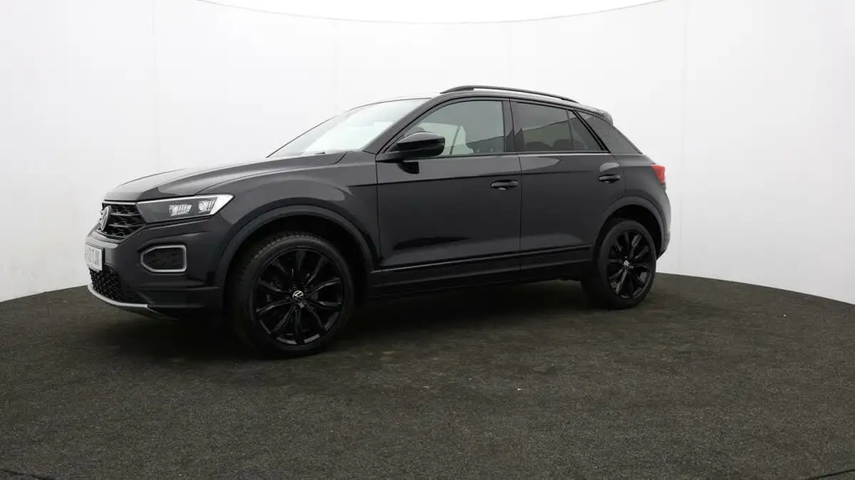 2021-volkswagen-t-roc-15-tsi-black-edition-big-54