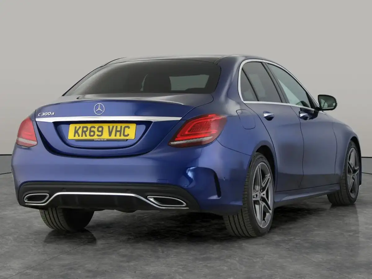 2019-mercedes-benz-c-class-20d-c300d-amg-line-245ps-premium-plusss-saloon-4d-big-5