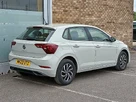 2023-volkswagen-polo-10-life-small-2