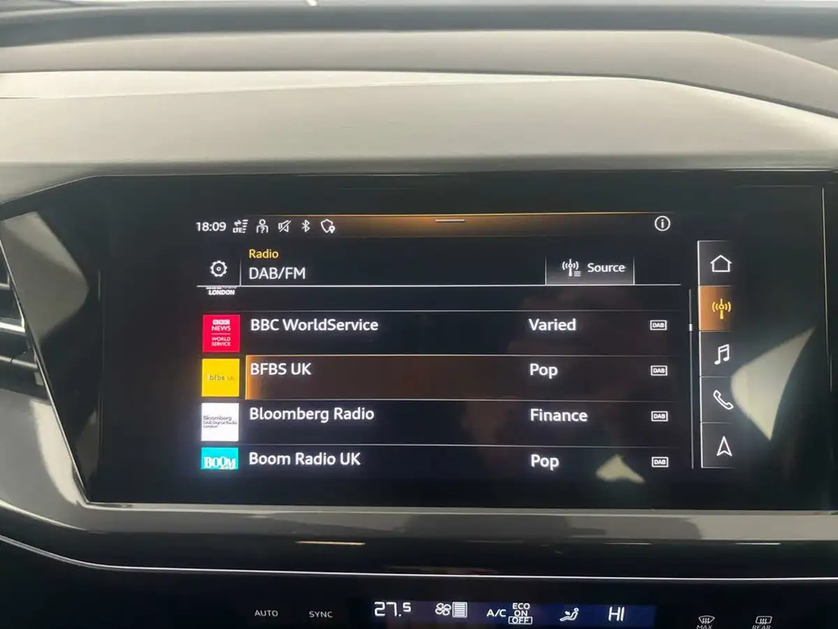 2021-audi-q4-e-tron-35e-s-line-station-wagon-big-42