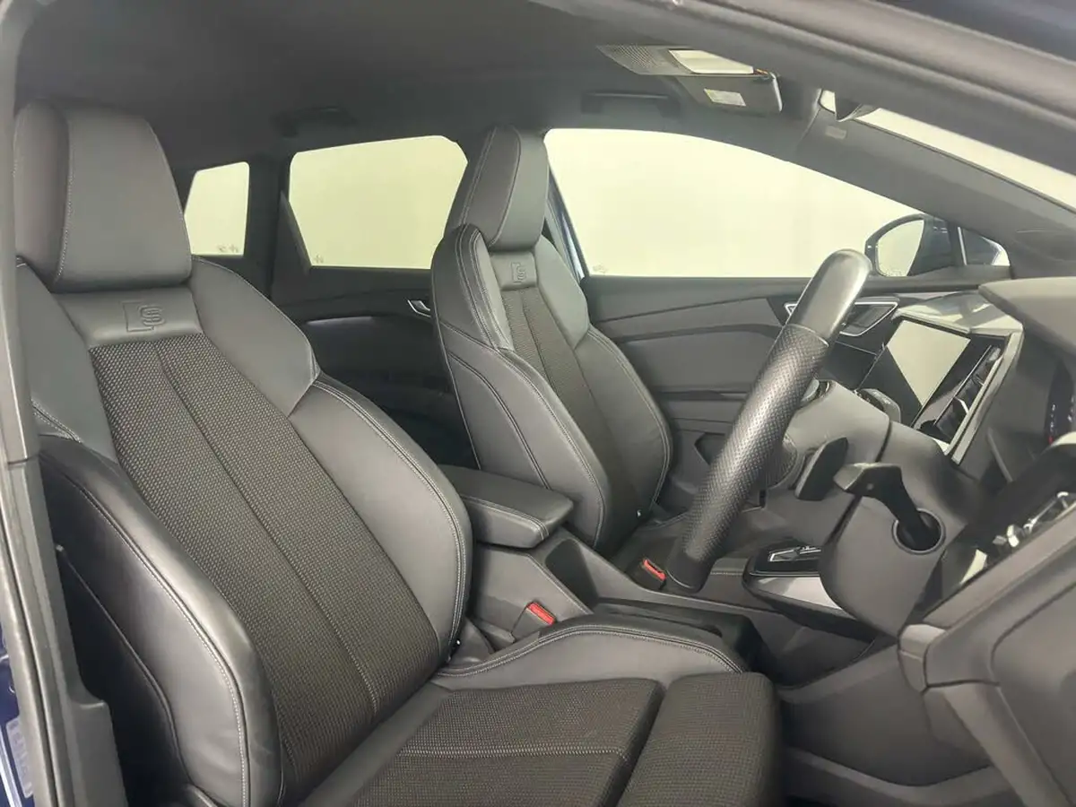 2021-audi-q4-e-tron-35e-s-line-station-wagon-big-14