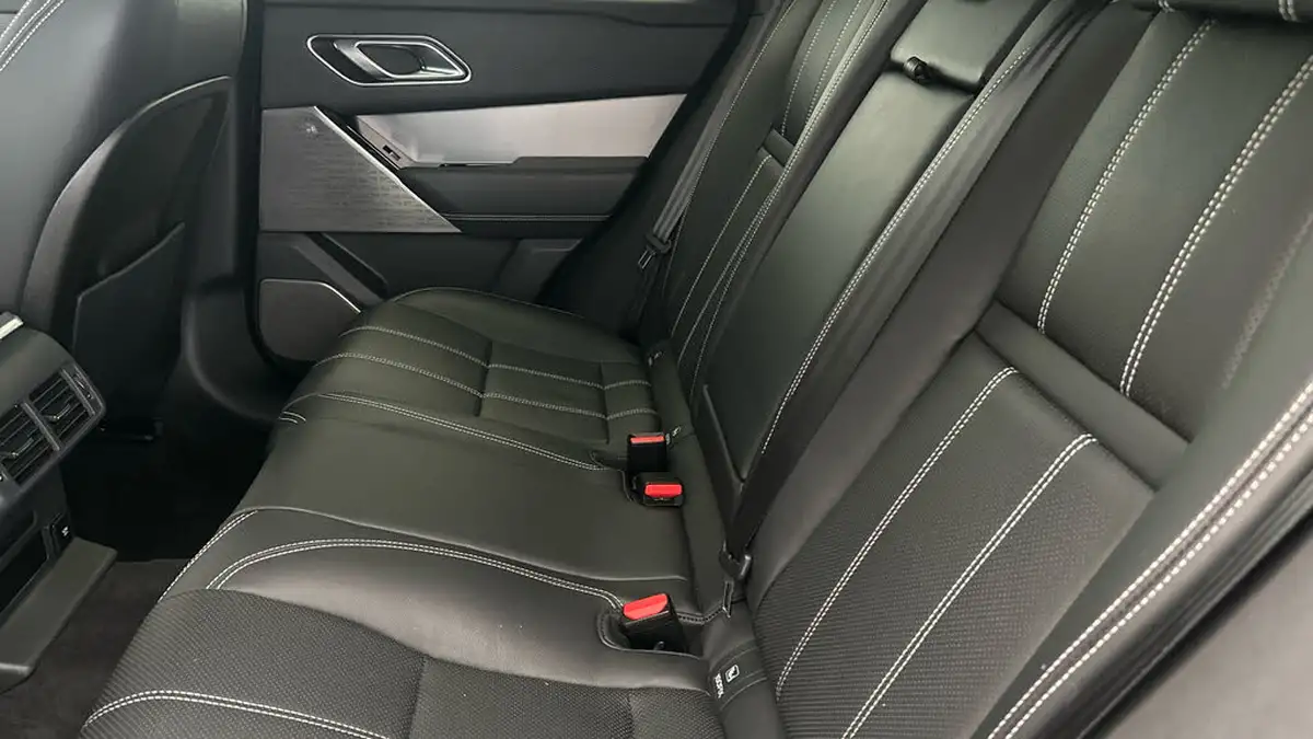 2019-land-rover-range-rover-velar-20-d180-r-dynamic-se-big-13
