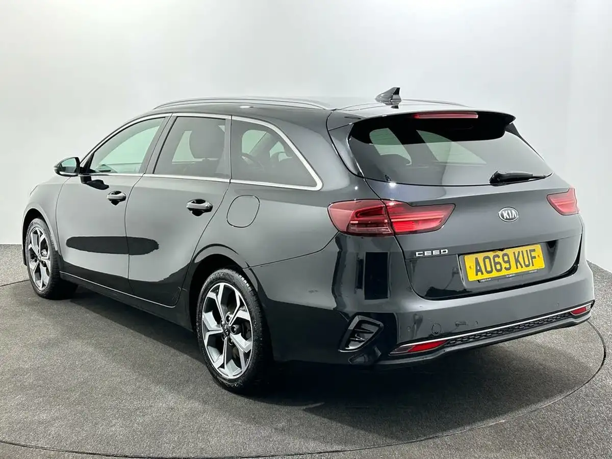 2019-kia-ceed-16crdi-3-sportswagon-big-4