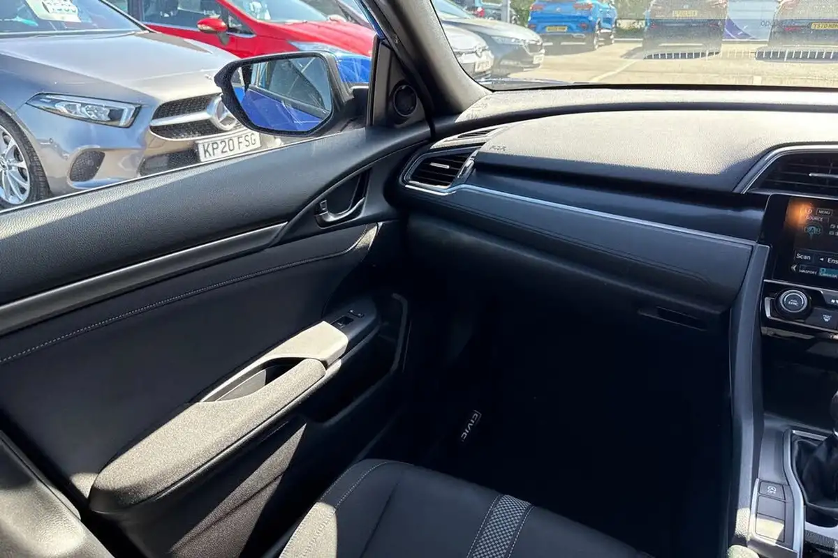 2020-honda-civic-10-vtec-turbo-sr-hatchback-5d-big-18