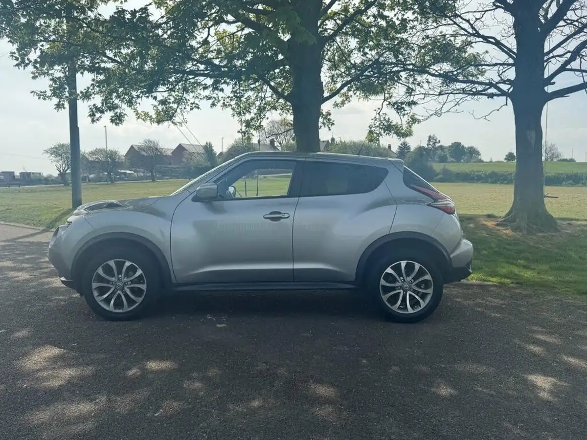2015-nissan-juke-12-tekna-big-6