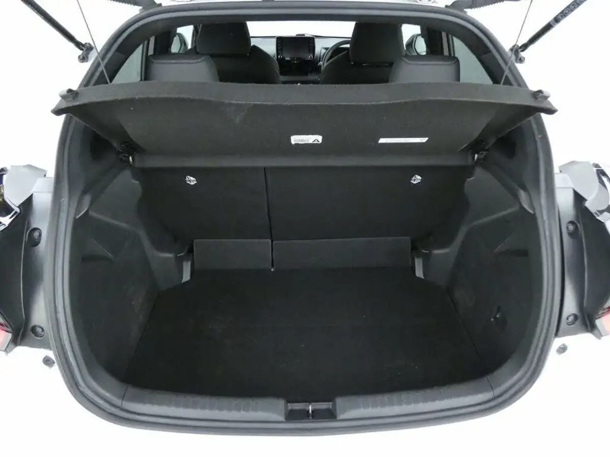 2021-toyota-yaris-15-vvt-i-dynamic-big-20