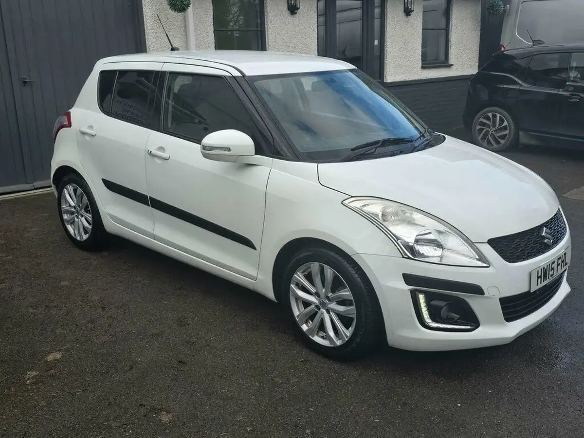 2015-suzuki-swift-12-sz4-90ps-5d-big-6