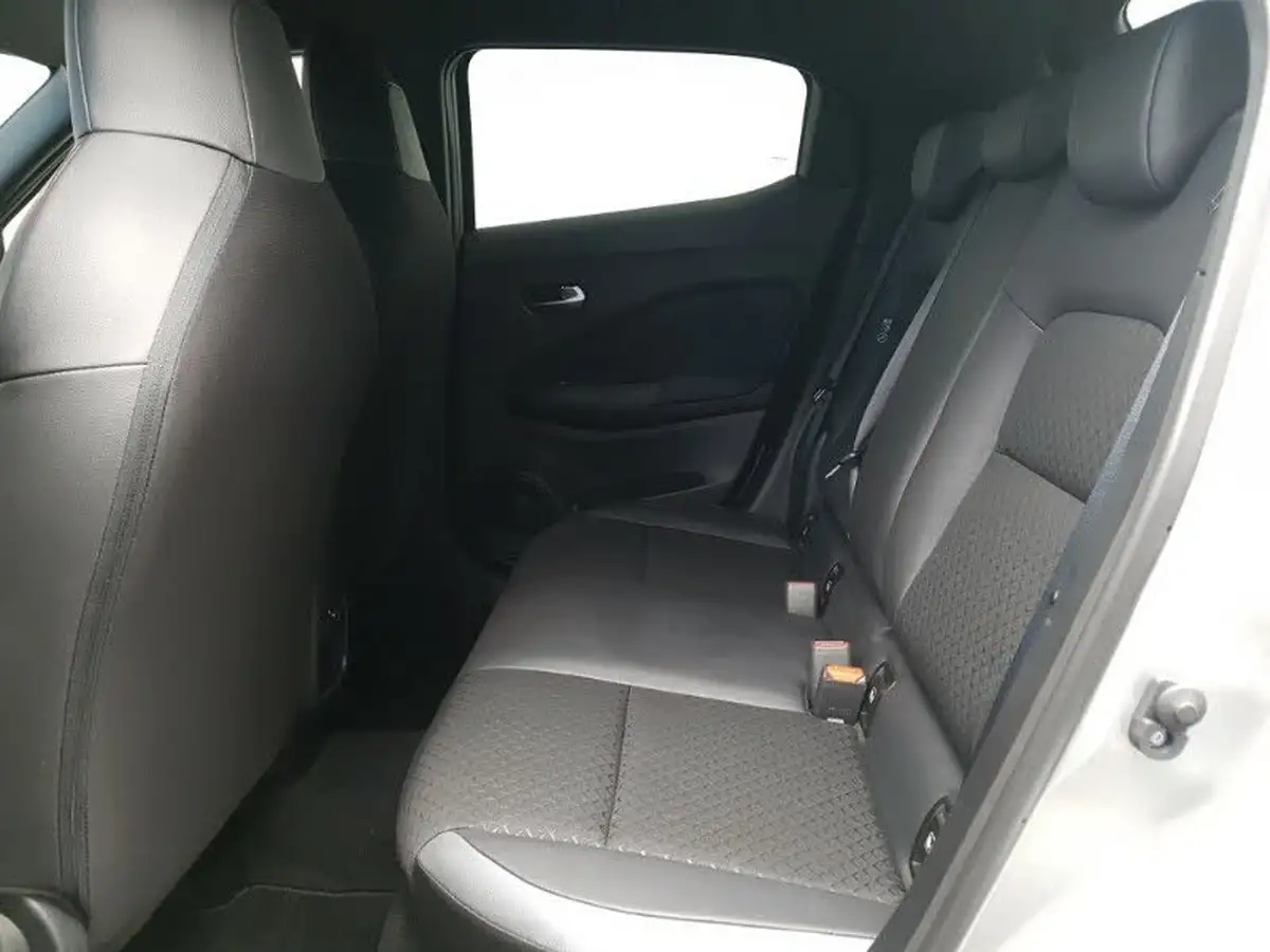 2023-nissan-juke-10-dig-t-n-connecta-dct-big-5