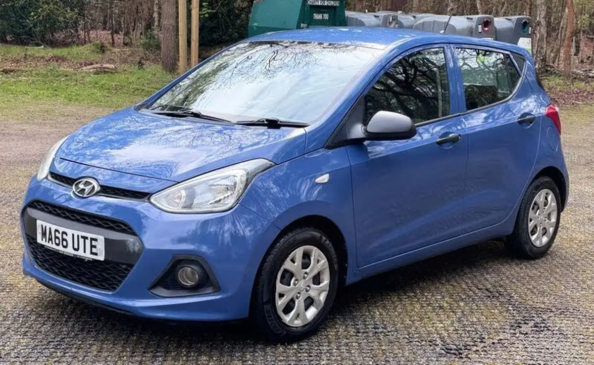 2016-hyundai-i10-10-s-air-big-9