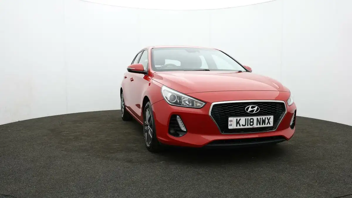 2018-hyundai-i30-16crdi-se-nav-109ps-blue-drive-isg-hatchback-1582cc-dct-big-43