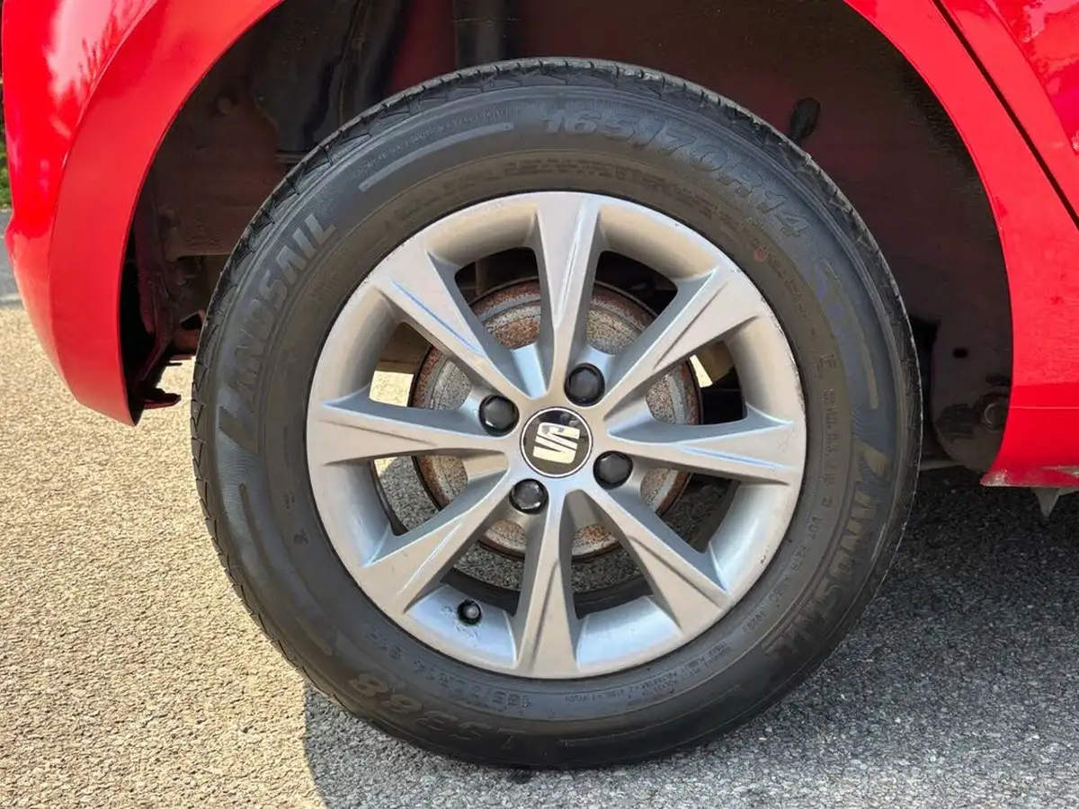 2014-seat-mii-10-i-tech-5d-big-12