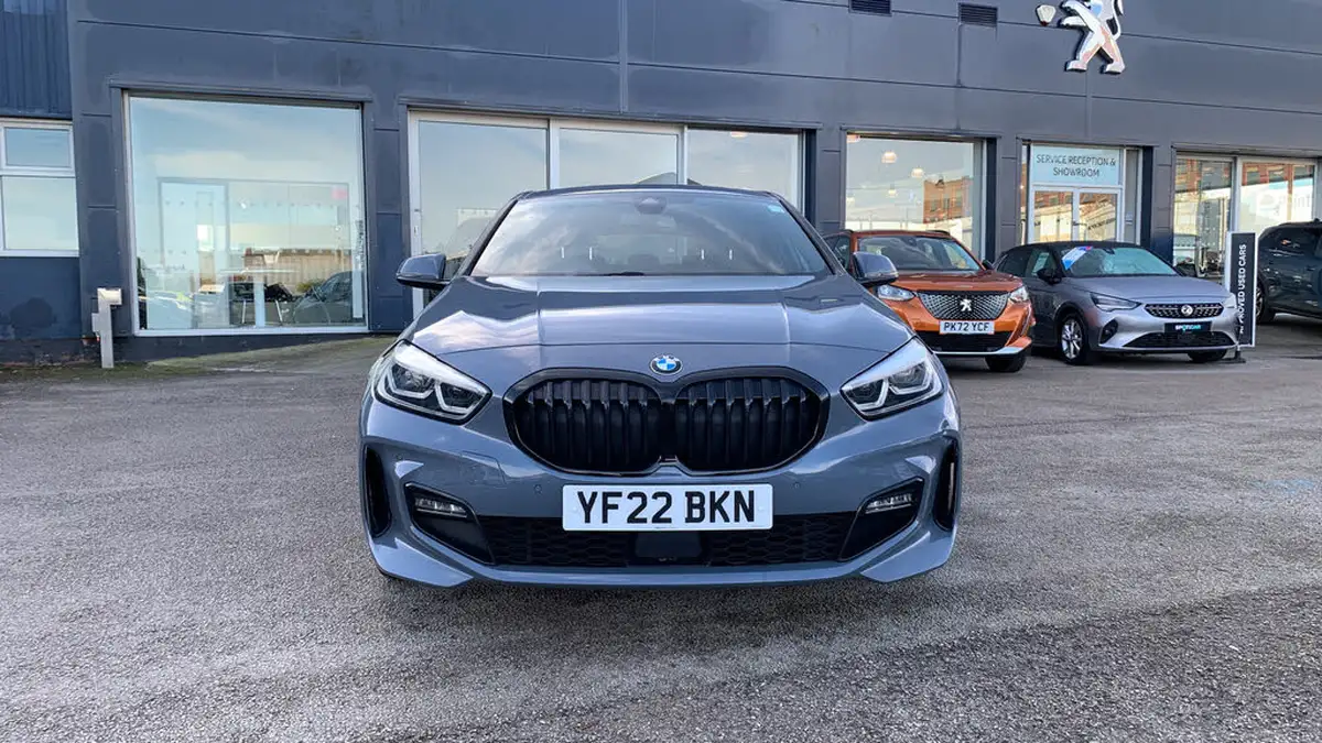 2022-bmw-1-series-15-118i-m-sport-lcp-dct-big-7