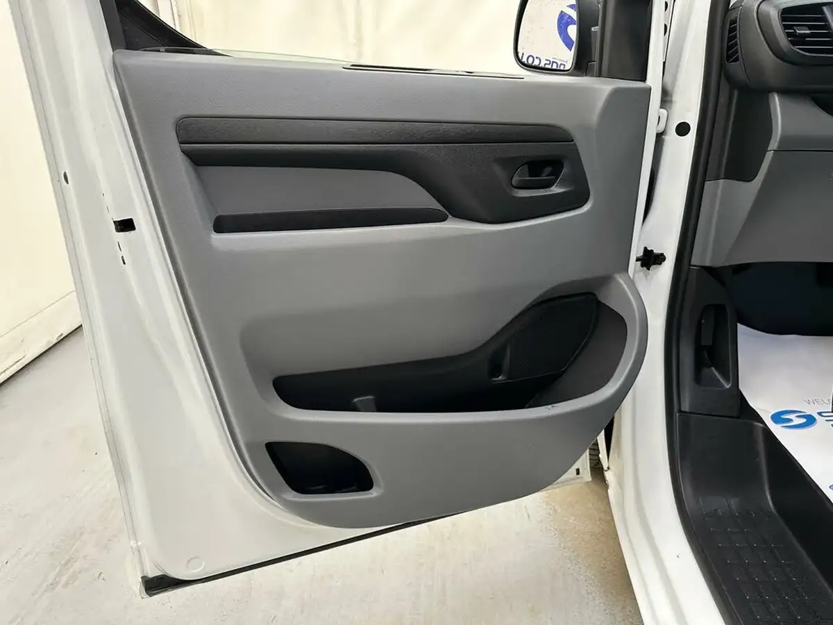 2021-vauxhall-vivaro-15td-2700-l1h1-sportive-120pseu6d-big-25