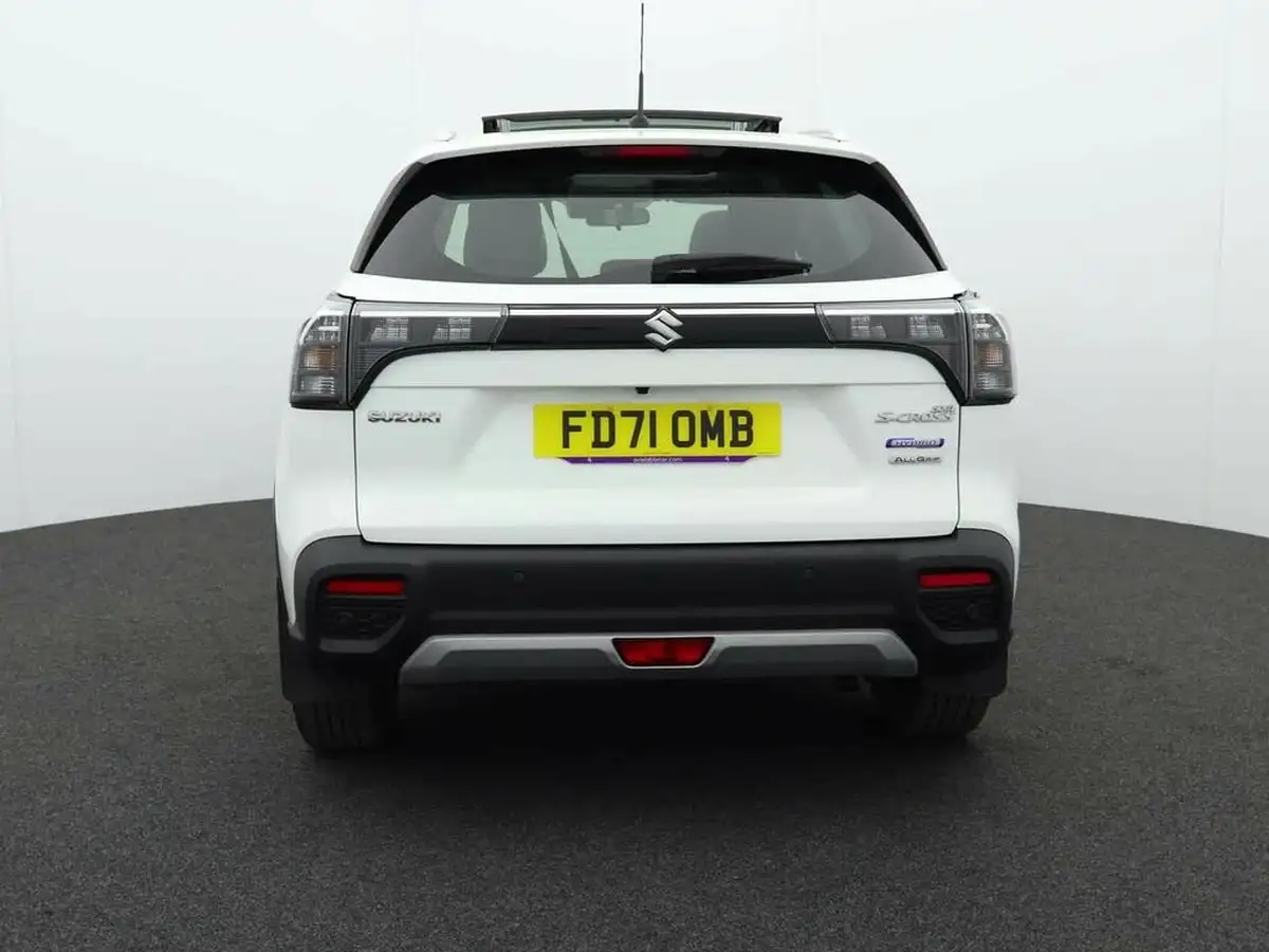 2022-suzuki-s-cross-14-boosterjet-ultra-big-2