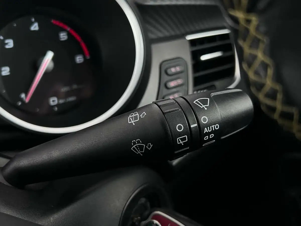 2019-alfa-romeo-giulietta-20jtdm-2-veloce-big-20