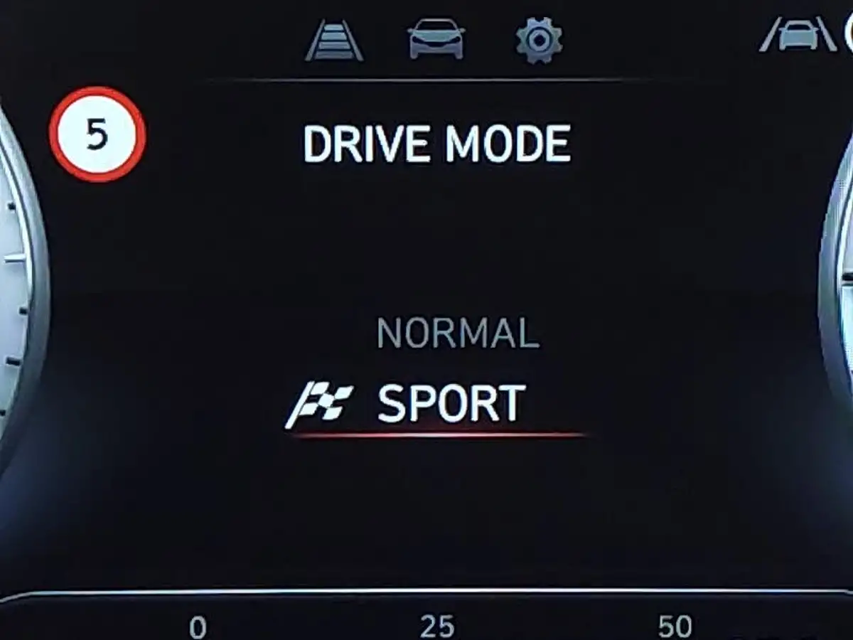 2024-hyundai-i20-10-t-gdi-advance-big-17