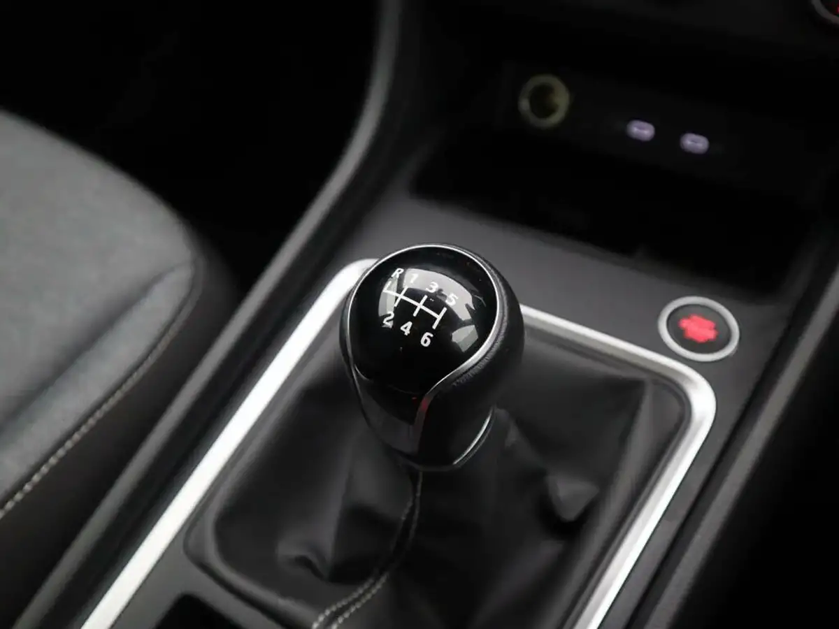 2024-seat-ateca-10-tsi-se-technology-110ps-big-19