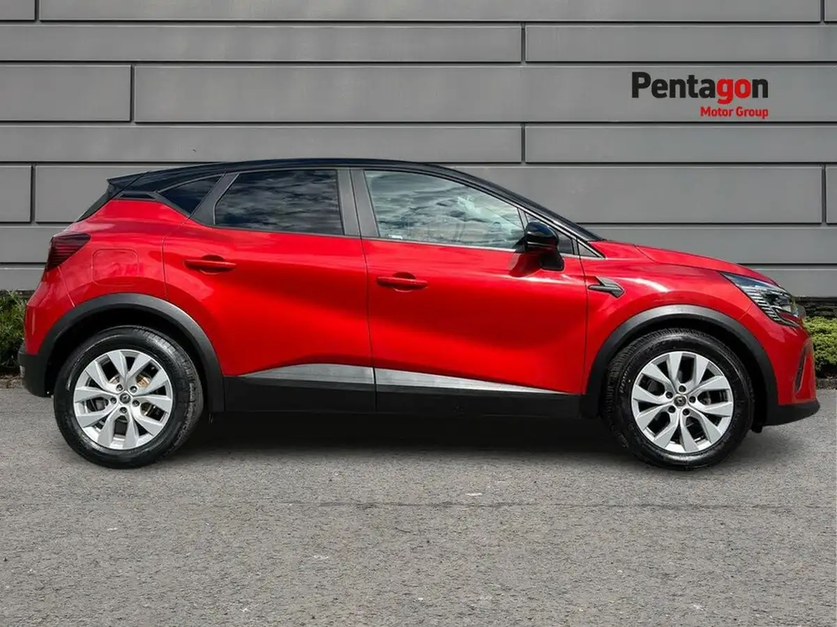 2021-renault-captur-13-tce-iconic-140ps-big-10